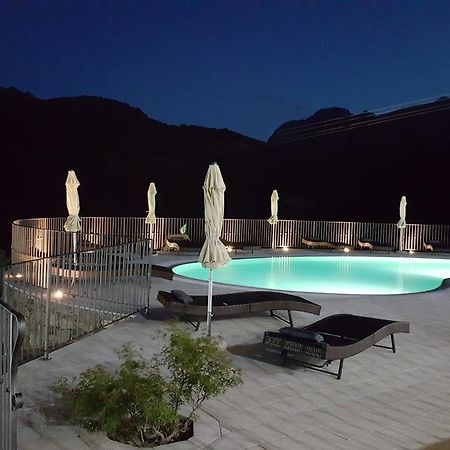 Case Vacanze Nioleo - Apartments And Pool Siniscola Kültér fotó