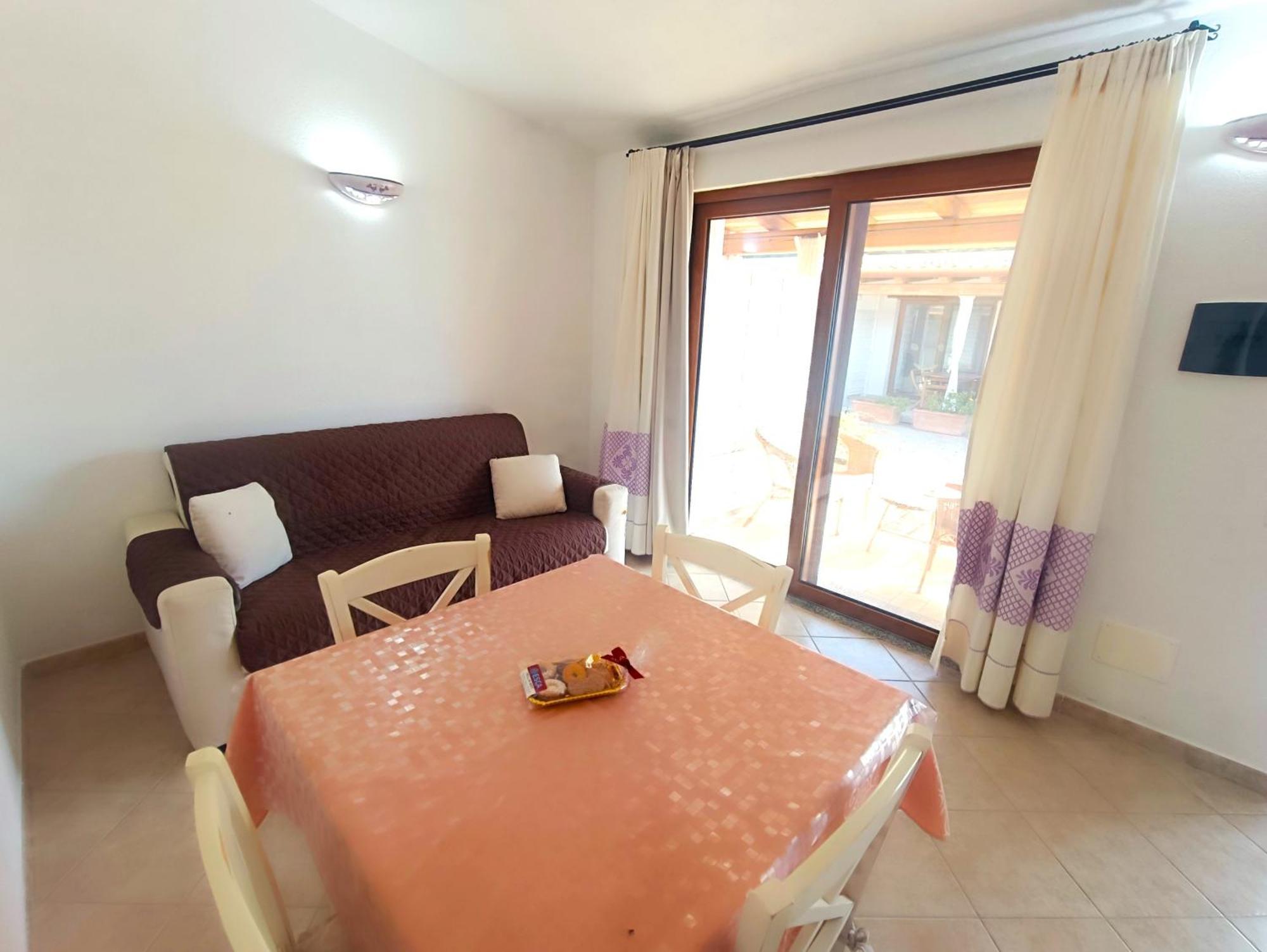 Case Vacanze Nioleo - Apartments And Pool Siniscola Kültér fotó