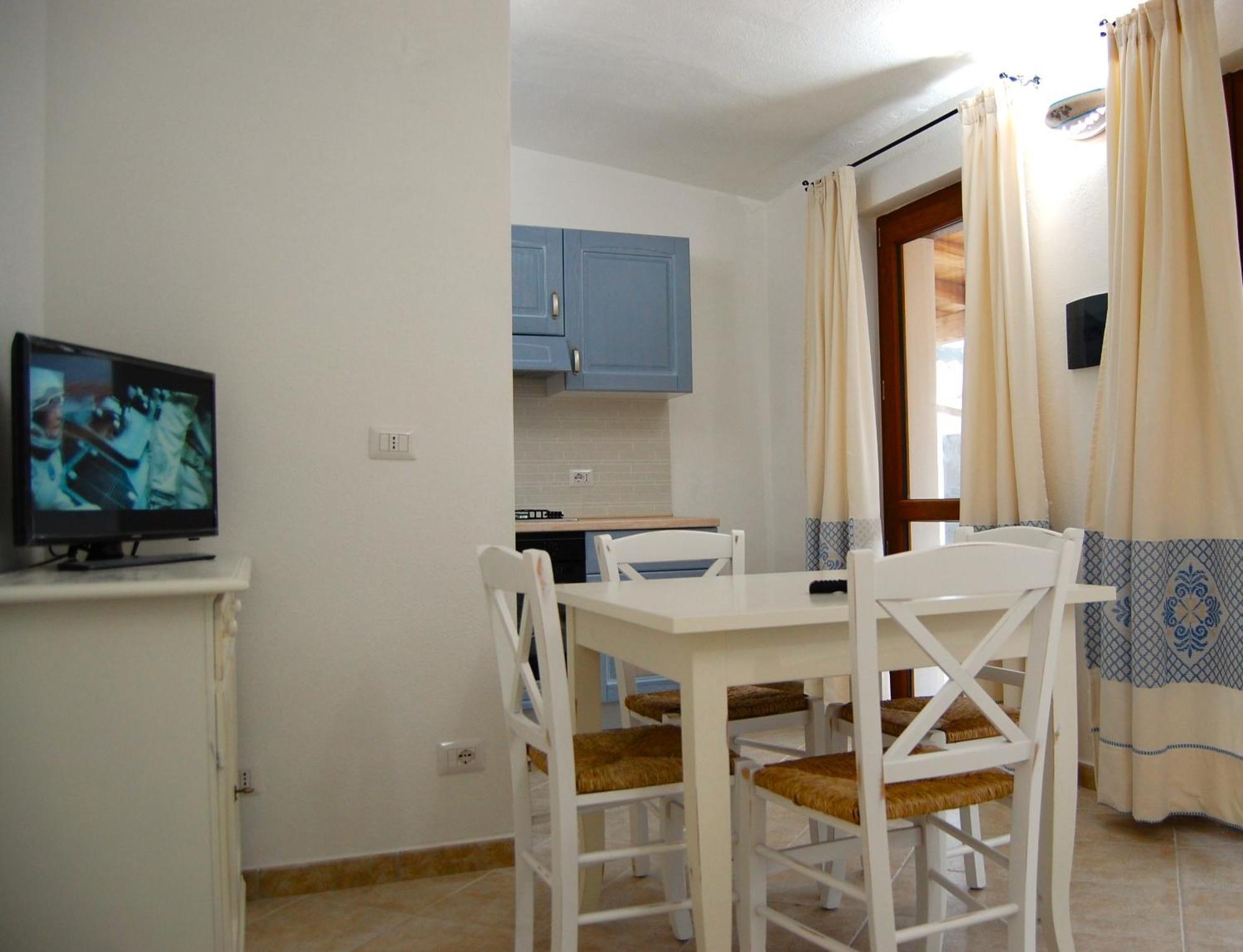 Case Vacanze Nioleo - Apartments And Pool Siniscola Kültér fotó